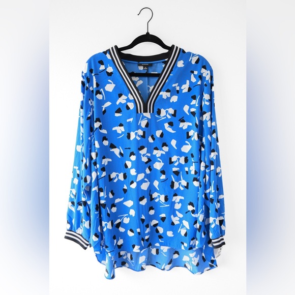 Alfani Tops - Alfani Abstract Long Sleeve Shirt NWT
